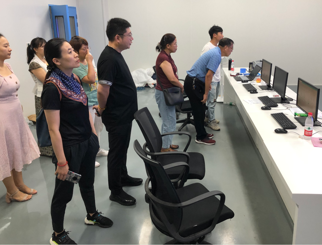 �����ٷ���ҳ��������һ�п����㽭����ҩҵ